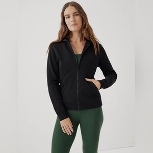 listing-status-banner